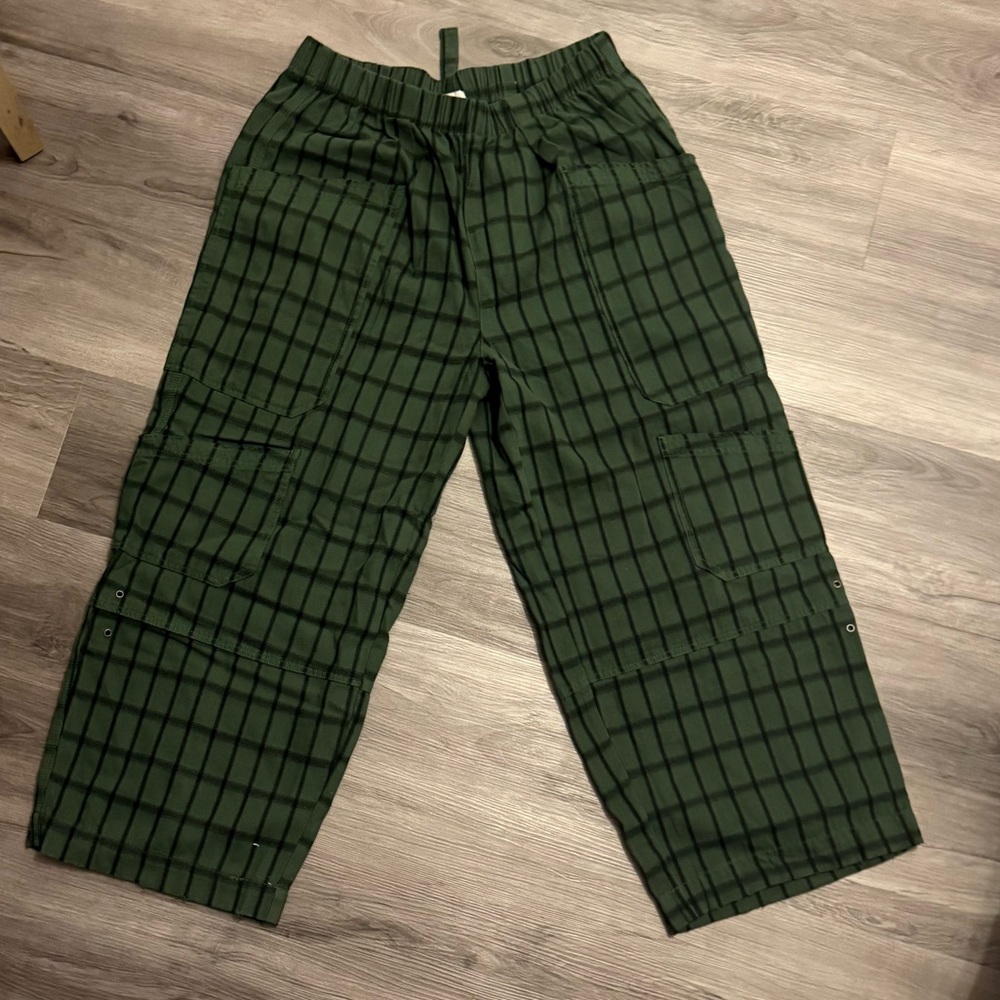 urban outfitters green plaid pants NWT